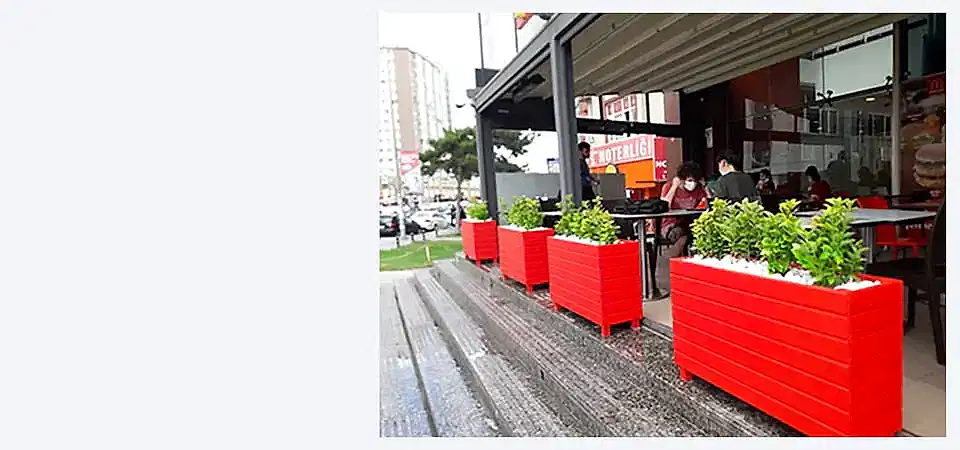 Renkli Lambri Ahşap Saksı