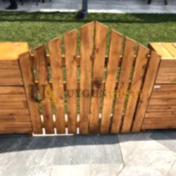 Çit Görünümlü Ahşap Bahçe Kapısı Çit Görünümlü Ahşap Bahçe Kapısı