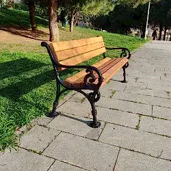 Metal Ayaklı Ahşap Bank Ecem